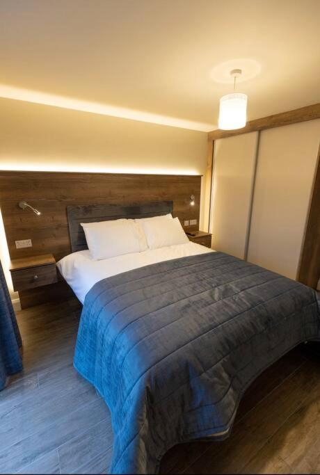 Luxury Town Centre Apartment Cookstown Ngoại thất bức ảnh